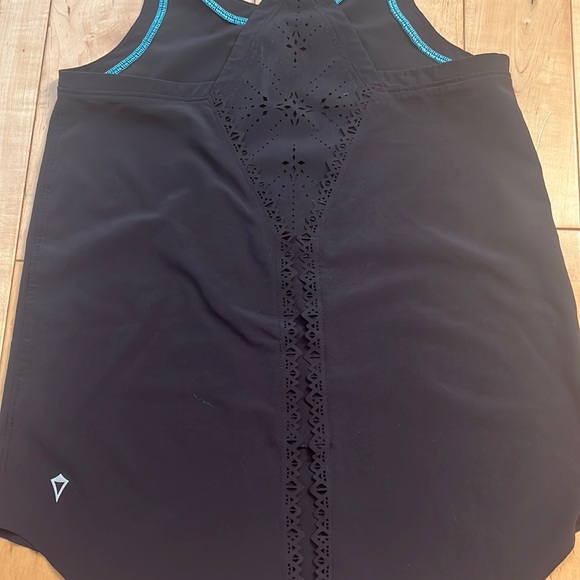 2/$40 Ivivva Tank - Picture 1 of 5